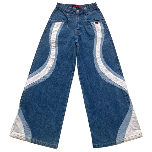 JNCO Denim - Vintage 90s Super Wide Leg Rave Jeans 🌀